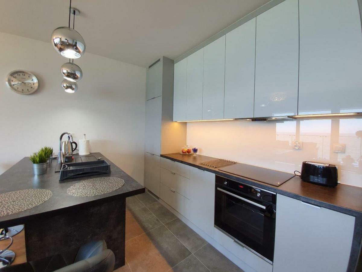 Sailor - Z Widokiem Na Morze - 365Pam Apartment อุสตรอเนียมอร์สเกีย ภายนอก รูปภาพ